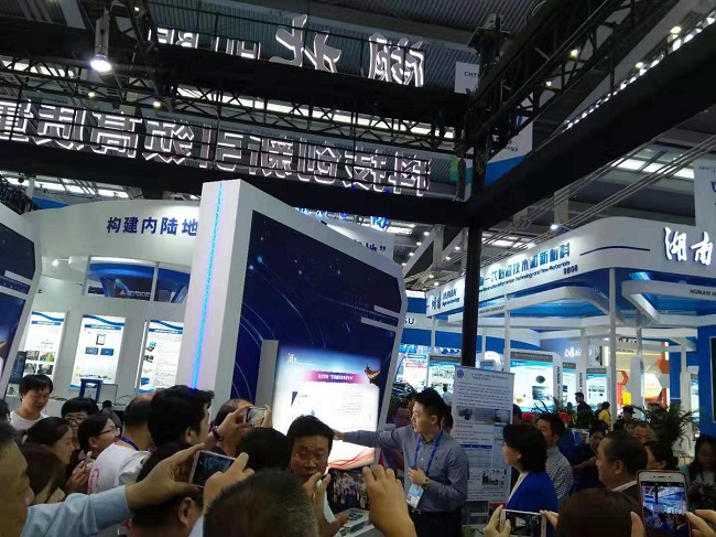 深圳高交会｜富联注册硬科技智能储运系统引领行业风向标